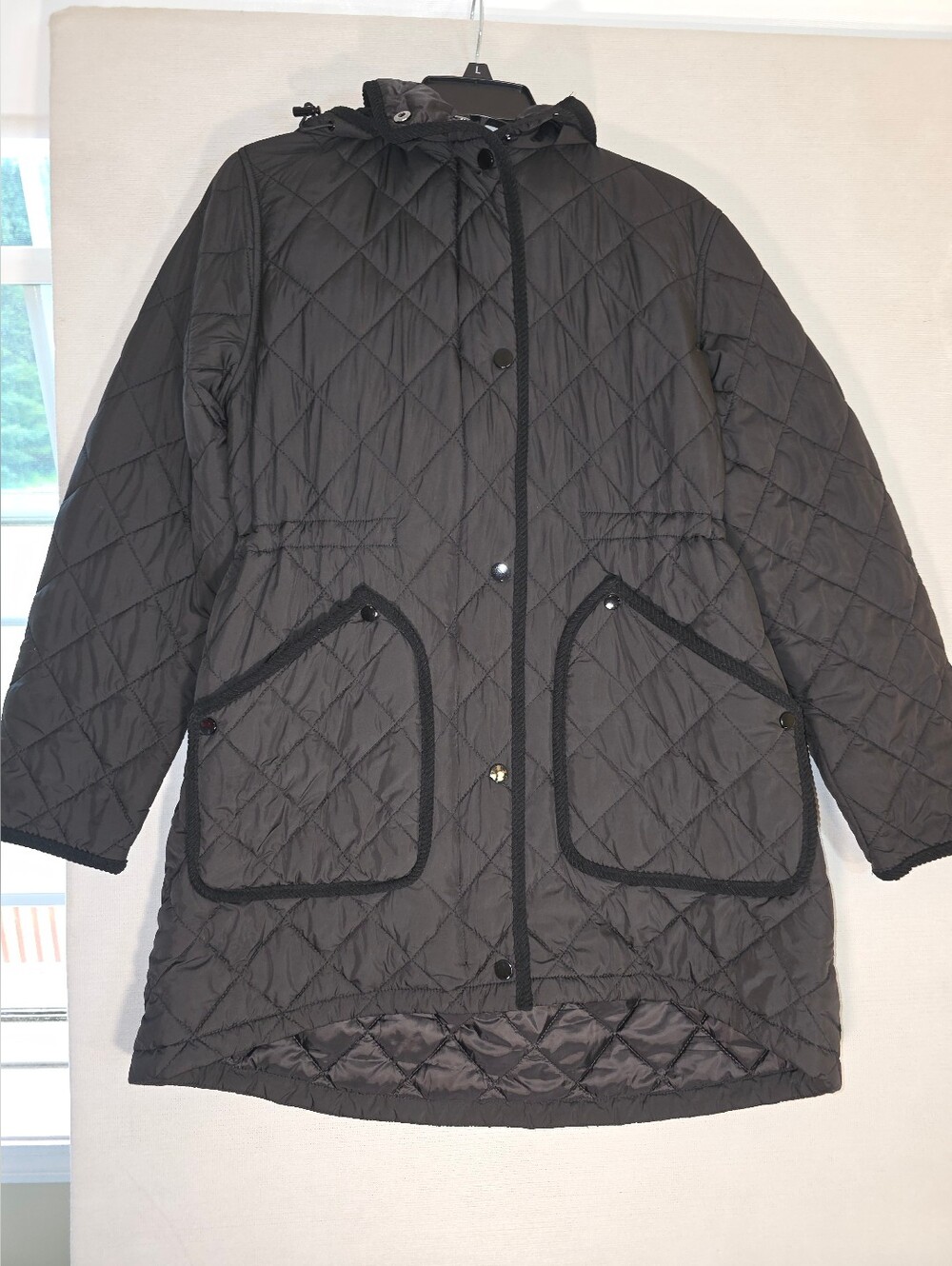 Quilted Hooded Women's Coat in Black